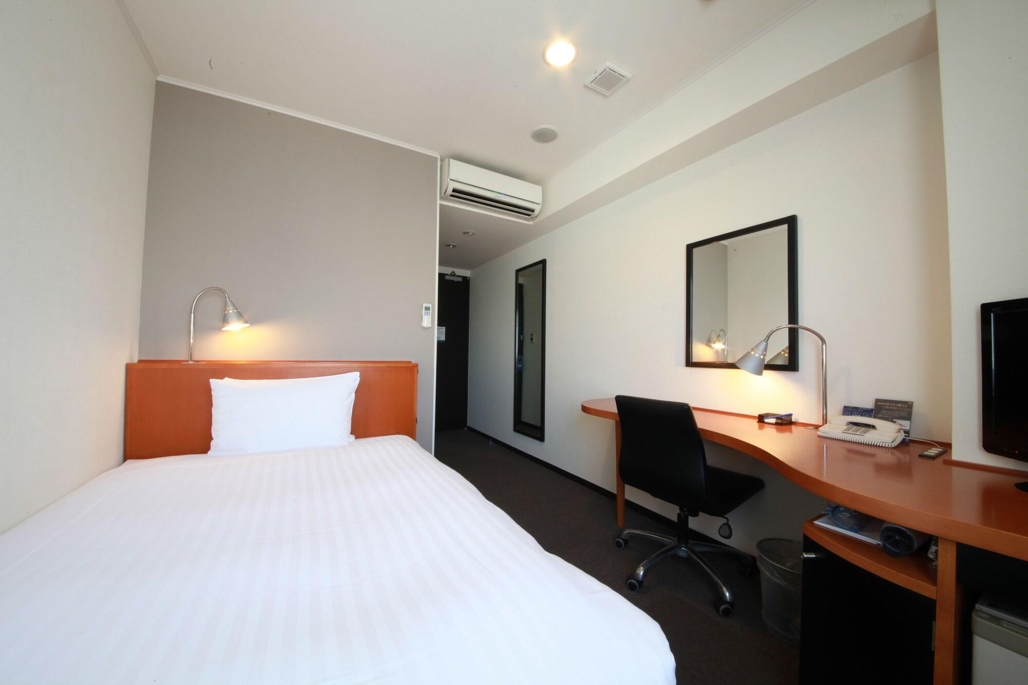 Sun Days Inn Kagoshima Bagian luar foto